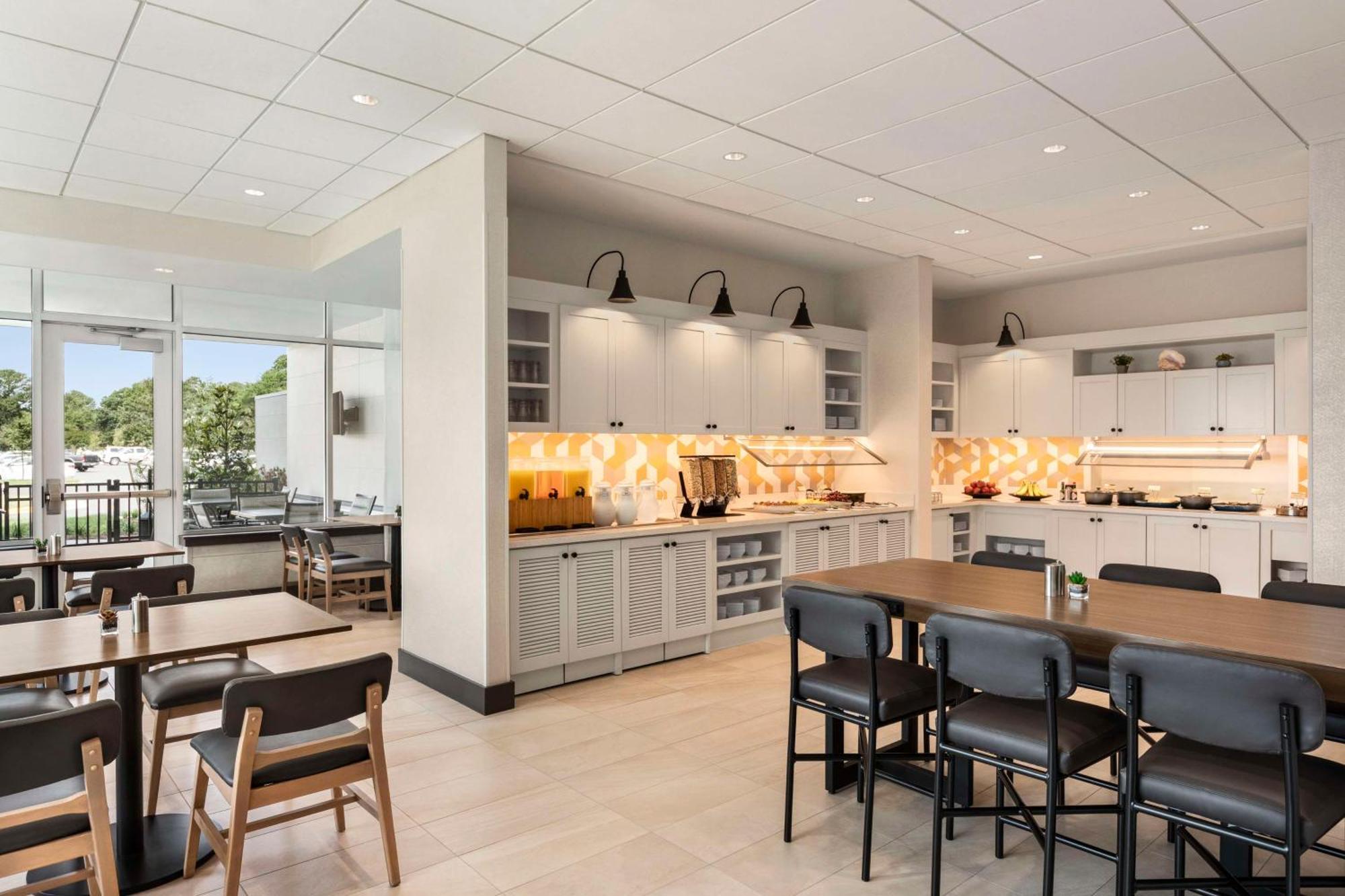 Hyatt Place Virginia Beach Town Center Экстерьер фото