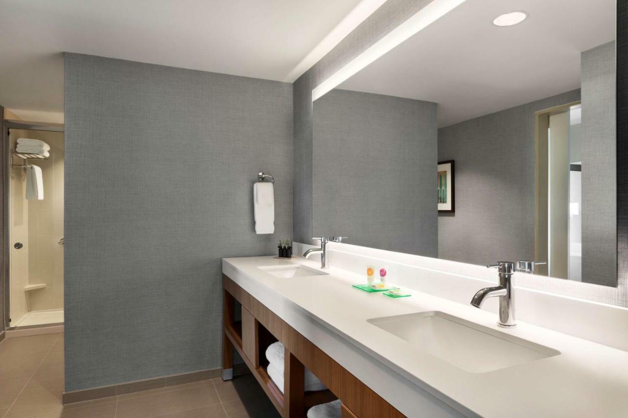 Hyatt Place Virginia Beach Town Center Экстерьер фото